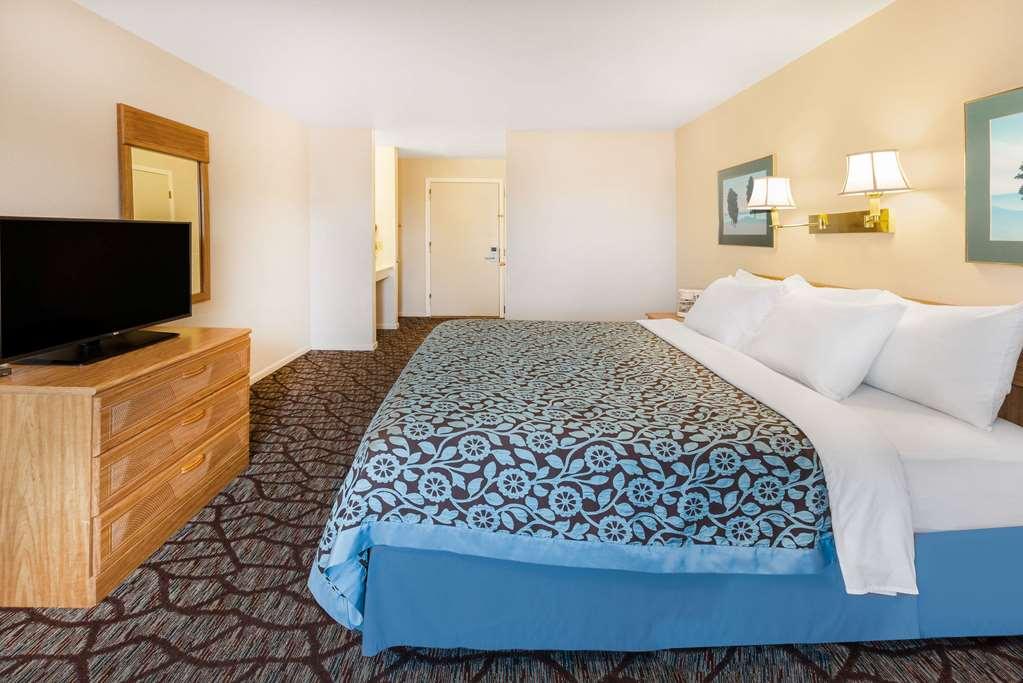 Baymont By Wyndham Manistee Hotel Cameră foto